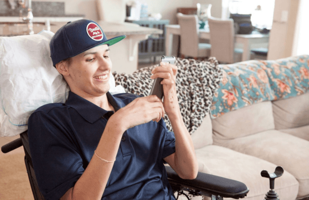 Young Man Regains the Use of his Upper Limbs with Stem Cell Therapy